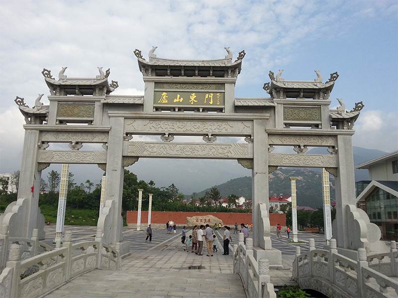 農(nóng)村牌坊